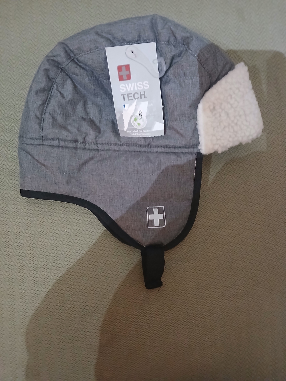 Swiss Tech Gray Trapper Hat with White Sherpa Lining NWT Size L/XL